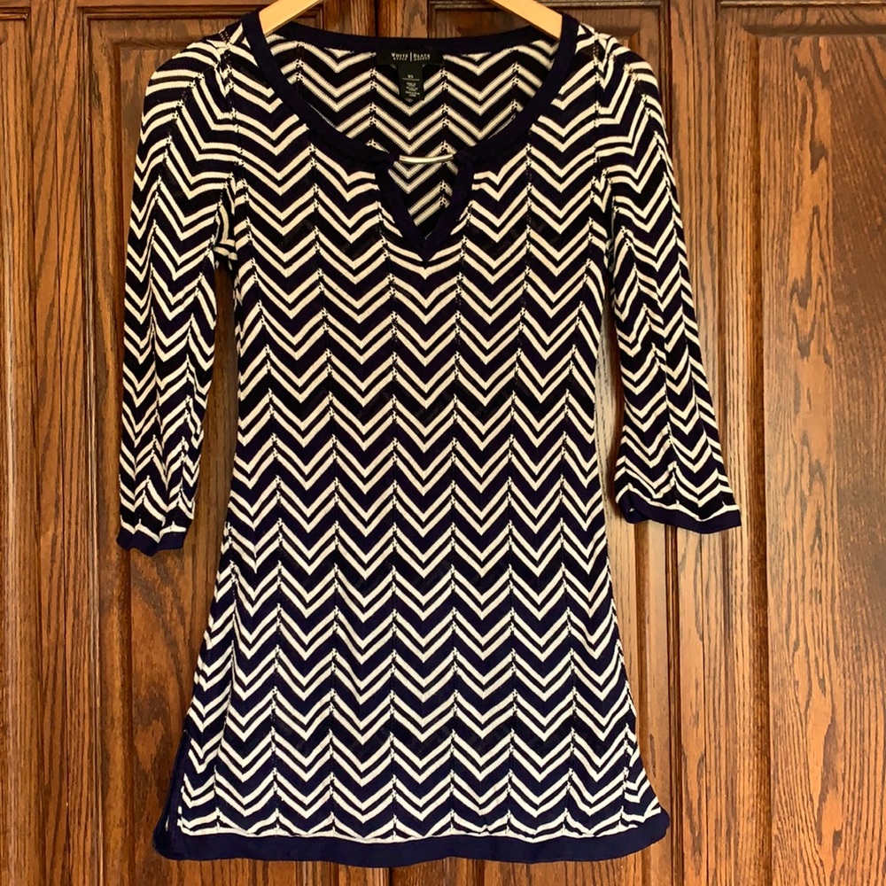 Ladies Navy and White - - White House Black Market Sweater